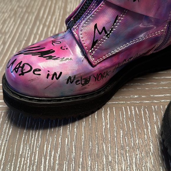 **SOLD**Steve Madden JWORDUP Girls Combat Boots EUC Sz 13 - Picture 3 of 5